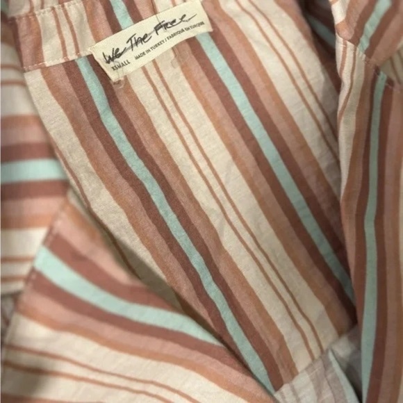 FREE PEOPLE | Oversized Short Sleeve Button Down Shirt Sz XS - Picture 6 of 7